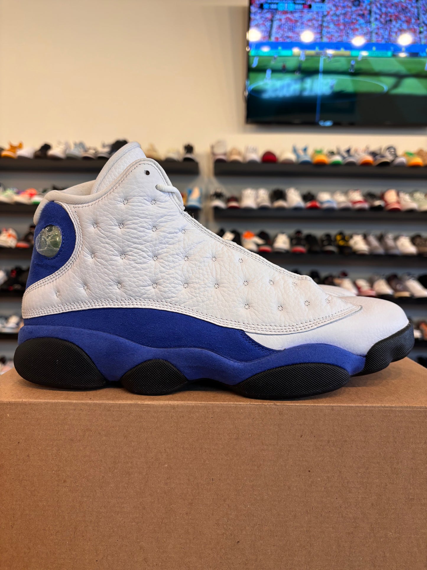 Jordan 13 Hyper Royal Size 12 Pre-Owned (No Box)