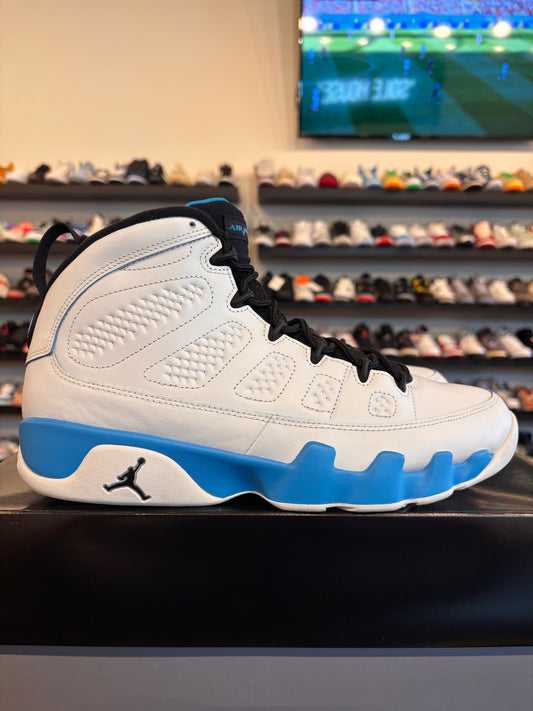 Jordan 9 Powder Blue Size 11 Pre-Owned