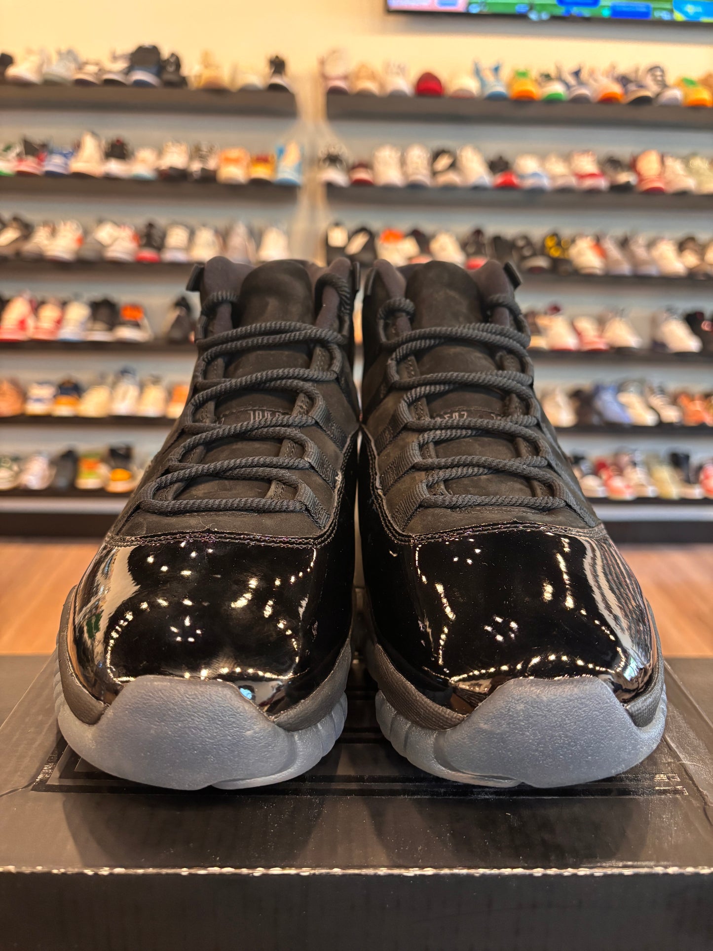 Jordan 11 Cap and Gown Size 9.5 Brand New