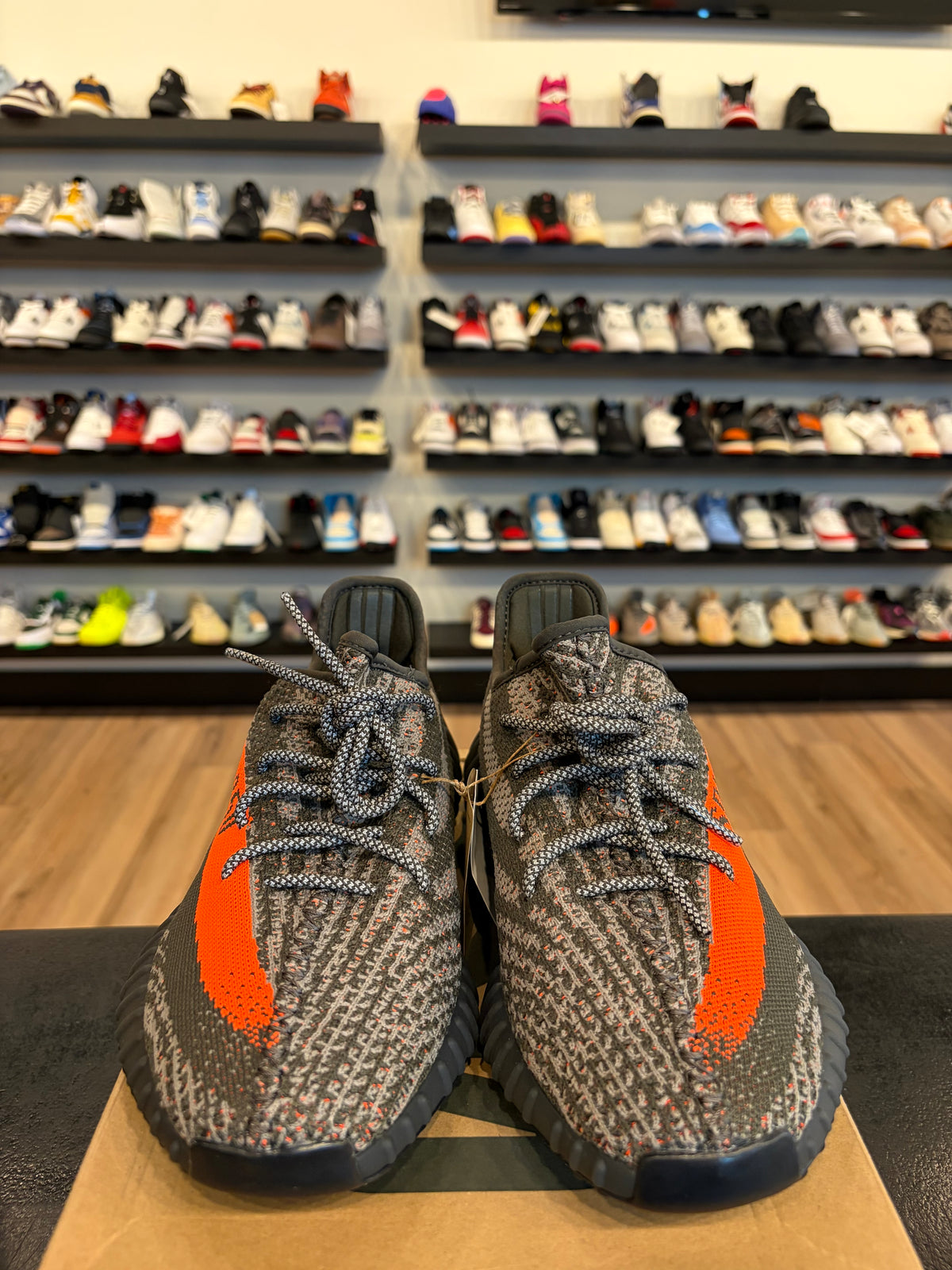 Yeezy 350 V2 Carbon Beluga Size 8.5 Brand New