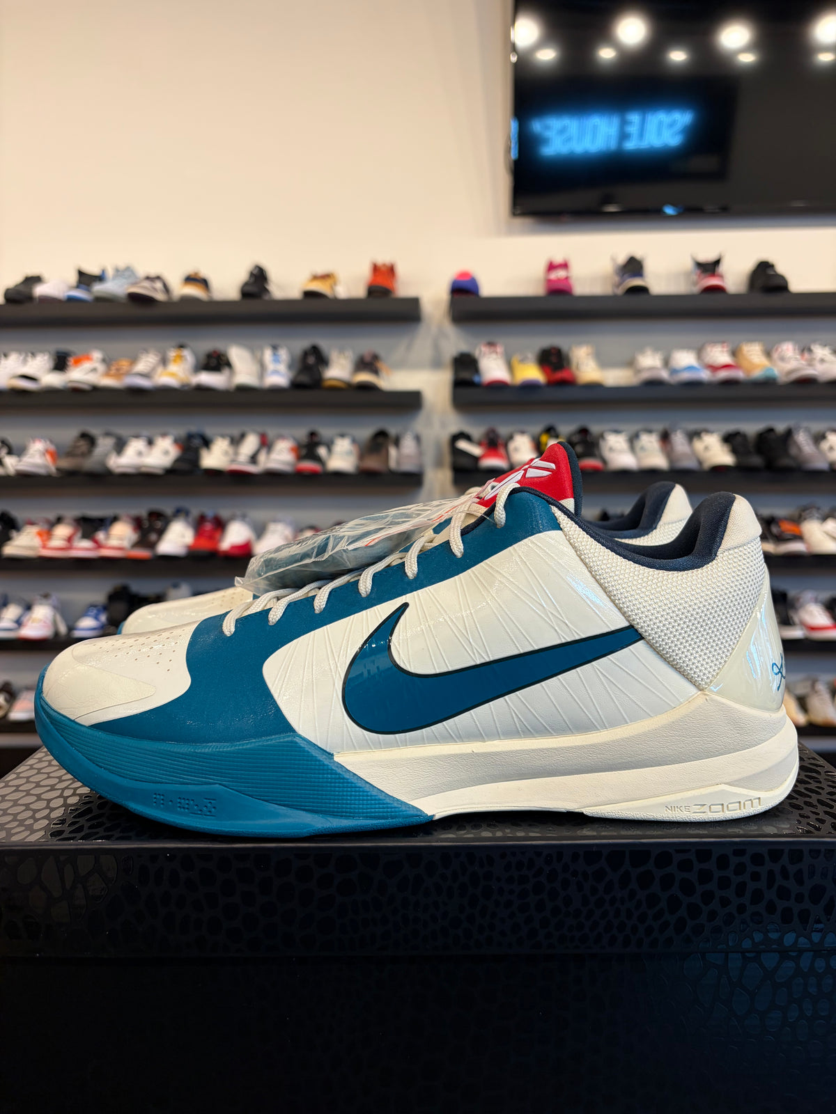 Nike Kobe 5 Protro Caitlin Clark Coconut Milk Size 15 Brand New