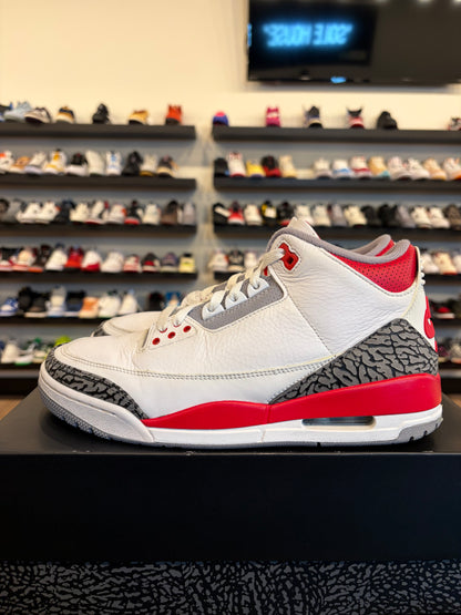 Jordan 3 Fire Red 2022 Size 9.5 Pre-Owned