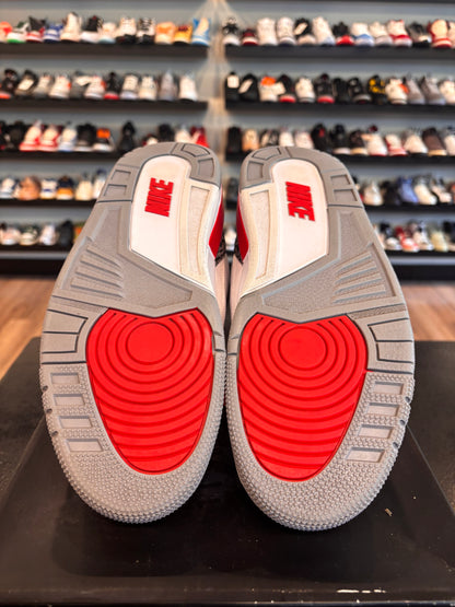 Jordan 3 Fire Red 2022 Size 9 Pre-Owned