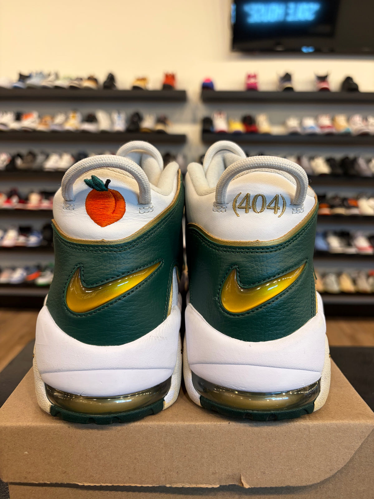 Nike Uptempo ATL Size 13 Pre-Owned (No Box)