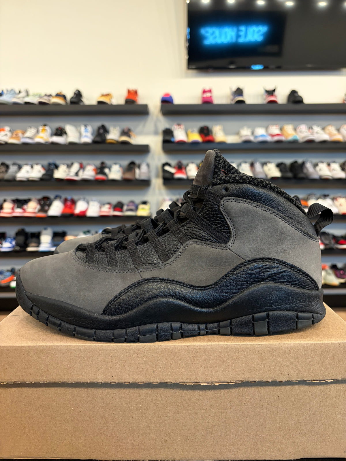 Jordan 10 Shadow 2017 Size 13 Pre-Owned (No Box)