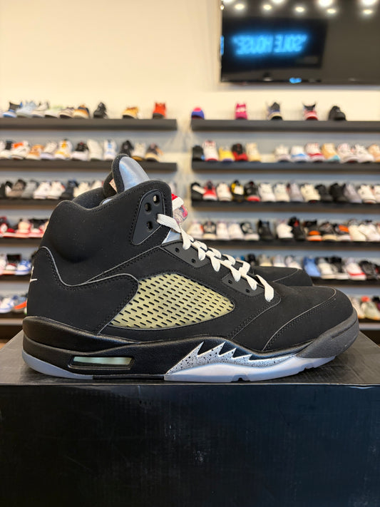 Jordan 5 Black Metallic 2016 Size 12 Pre-Owned