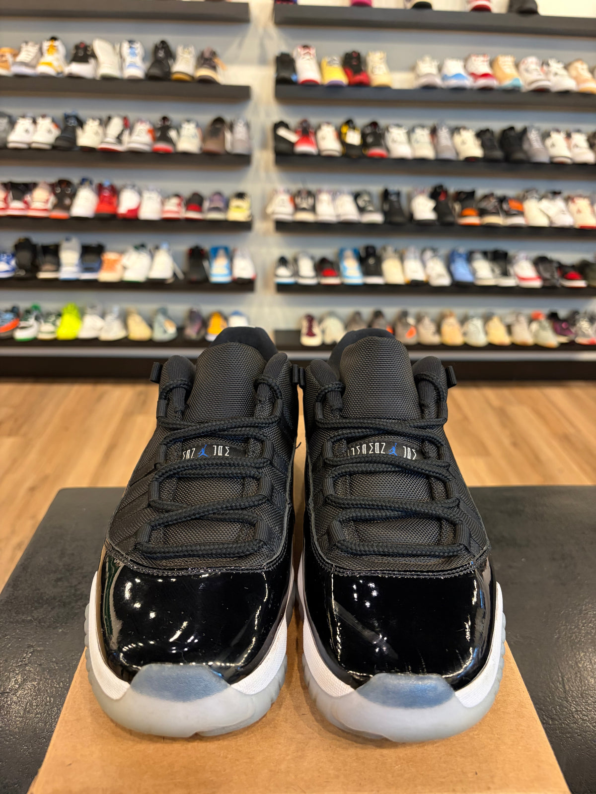 Jordan 11 Low Space Jam Size 10 Pre-Owned (No Box)