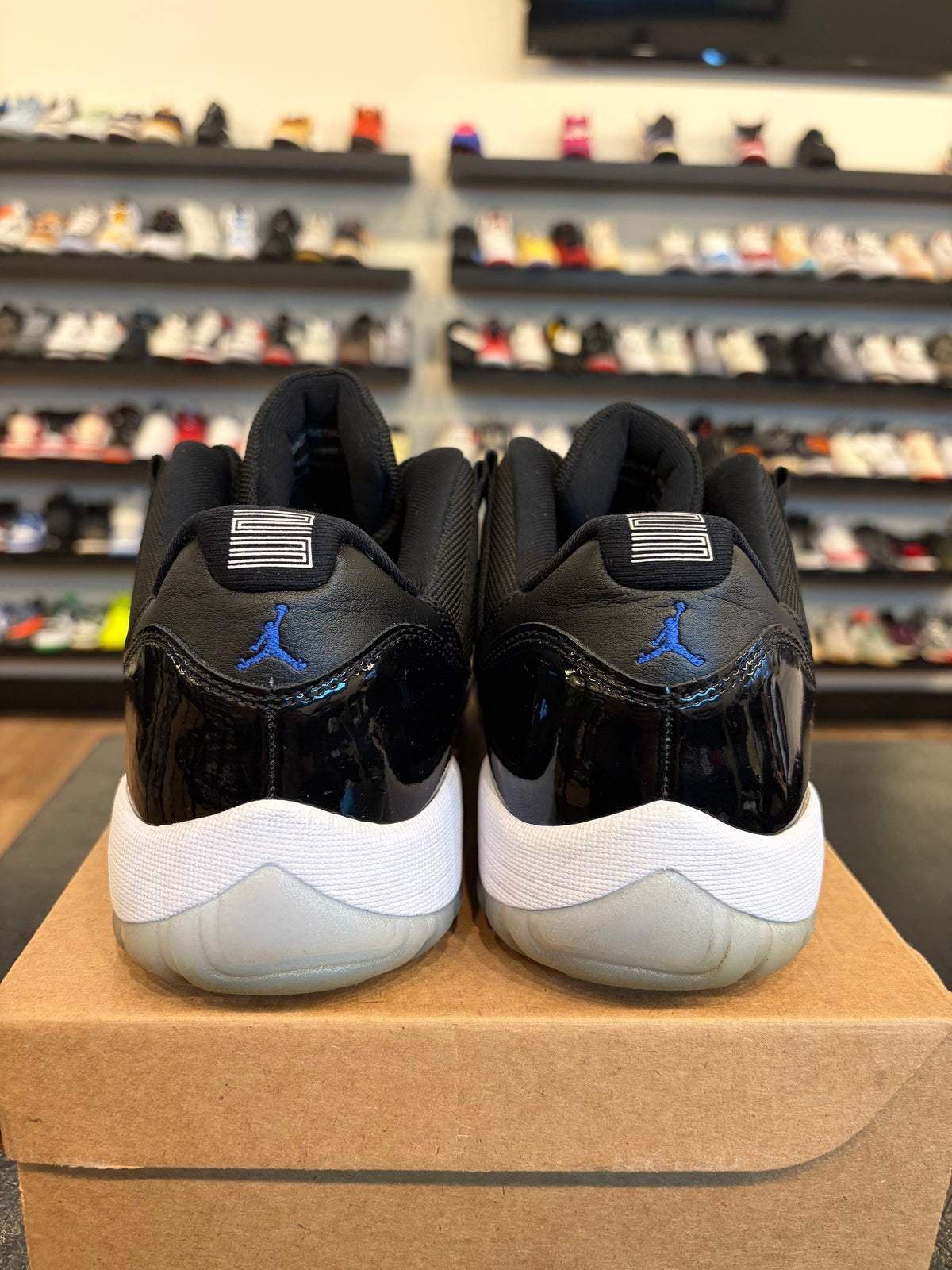Jordan 11 Low Space Jam Size 10 Pre-Owned (No Box)