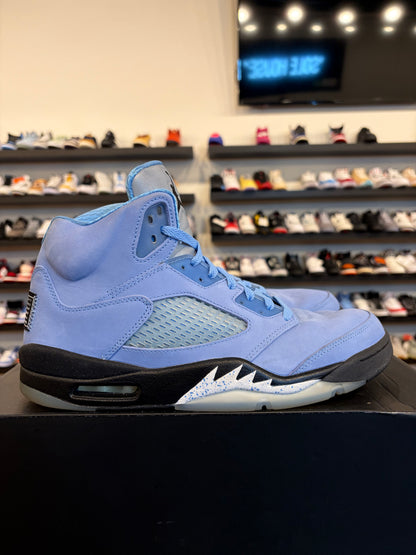 Jordan 5 University Blue Size 11 Pre-Owned