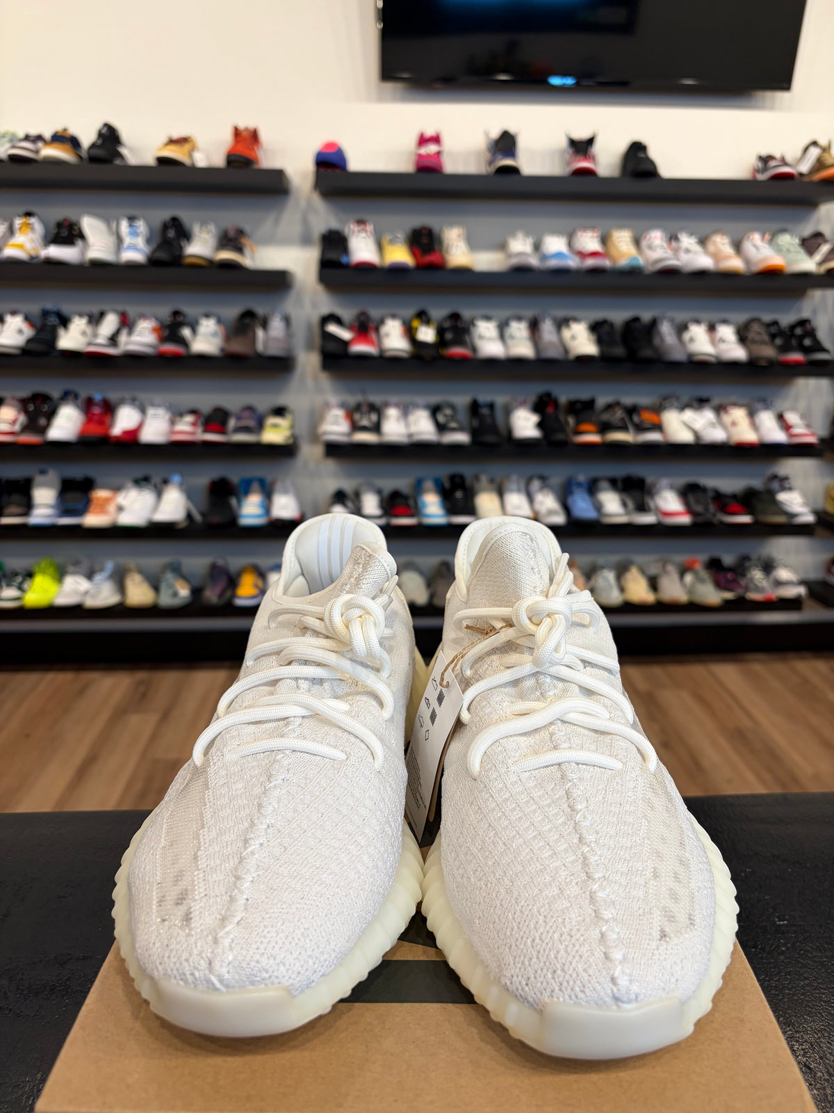 Yeezy 350 V2 Bone Size 11 Brand New