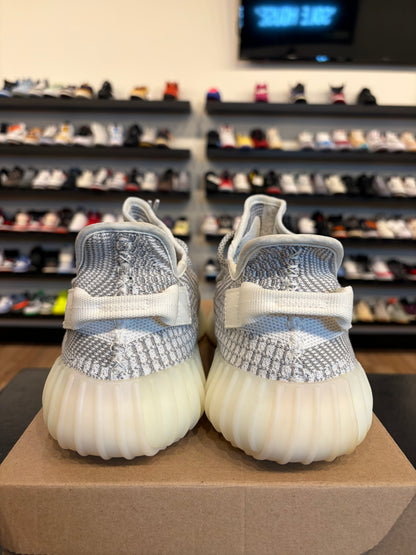 Yeezy 350 V2 Static Size 11 Pre-Owned (No Box)