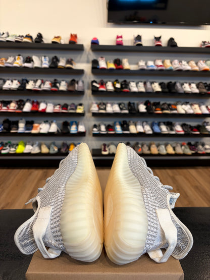 Yeezy 350 V2 Static Size 11 Pre-Owned (No Box)