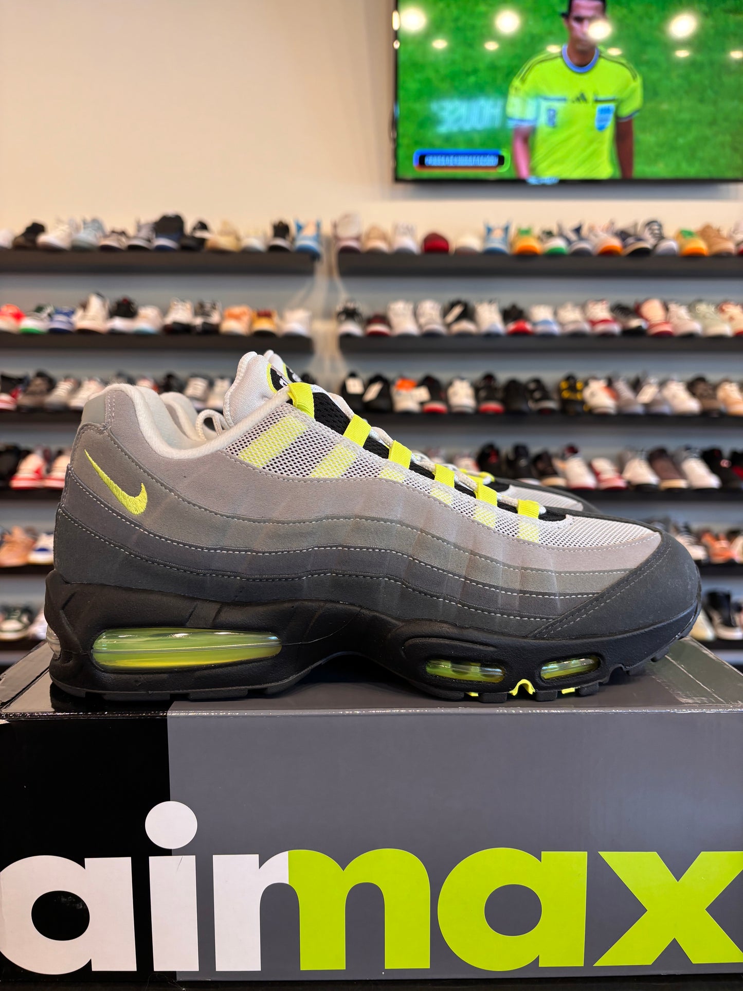 Nike Air Max 95 Big Bubble Neon Size 13 Brand New