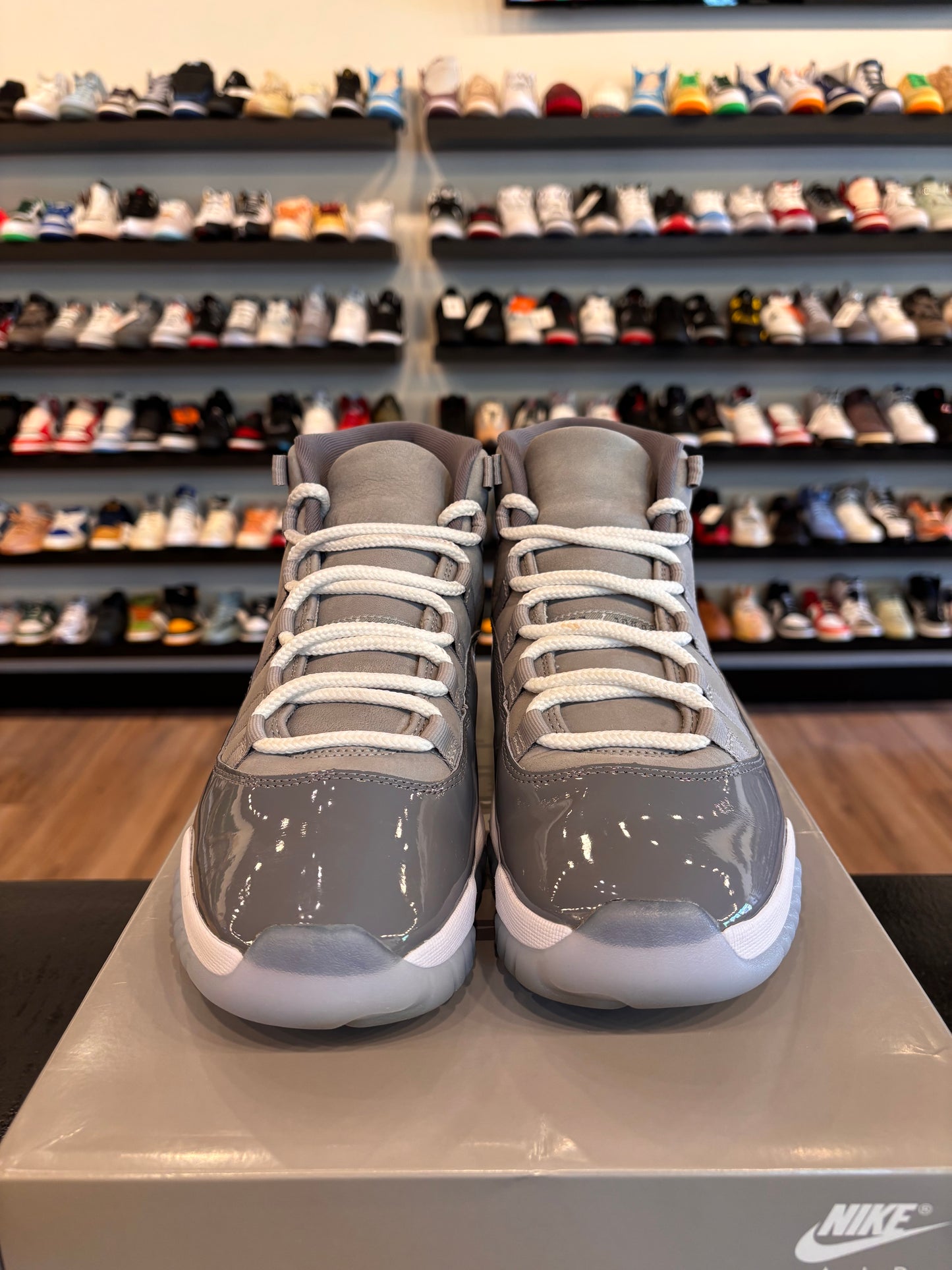 Jordan 11 Cool Grey Size 9.5 Pre-Owned
