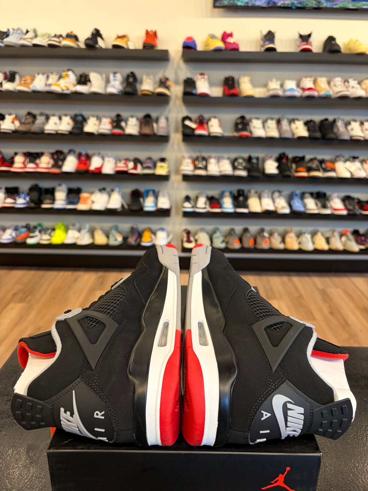 Jordan 4 Bred 2019 Size 10 Brand New