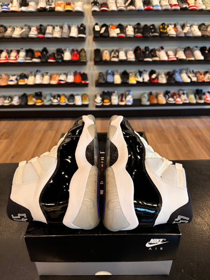 Jordan 11 Concord 2018 Size 9.5 Pre-Owned