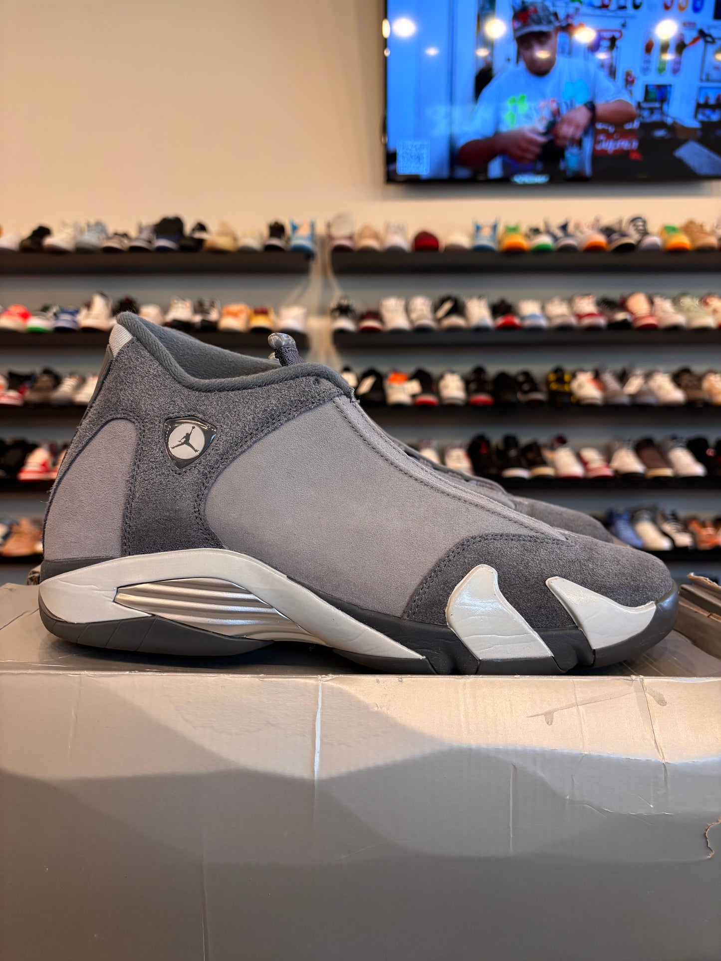 Jordan 14 Flint Grey Size 12 Pre-Owned