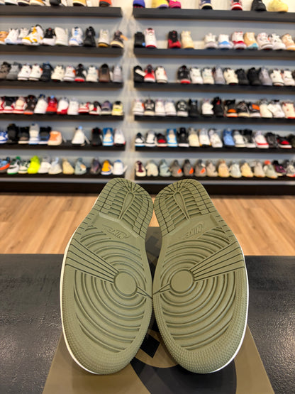 Jordan 1 Low Olive Size 8.5 Pre-Owned