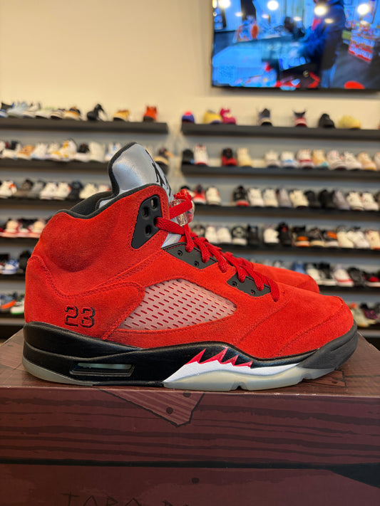 Jordan 5 Raging Bull Size 9 Pre-Owned