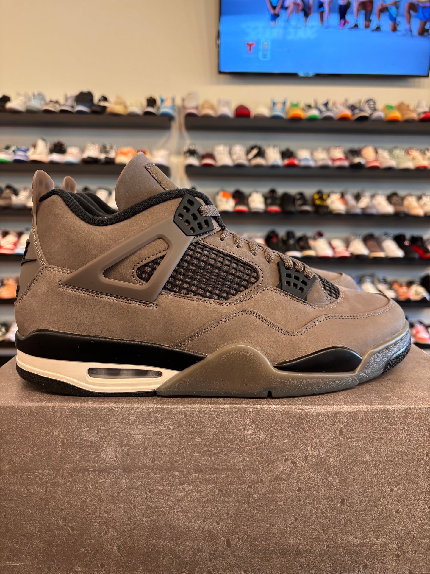 Jordan 4 Cave Stone Size 13 Pre-Owned