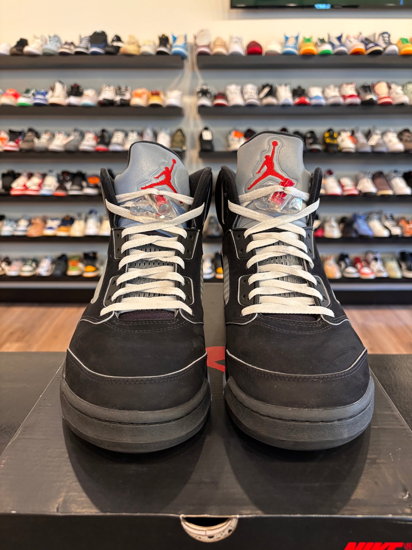 Jordan 5 Reimagined Black Metallic Size 12 Pre-Owned