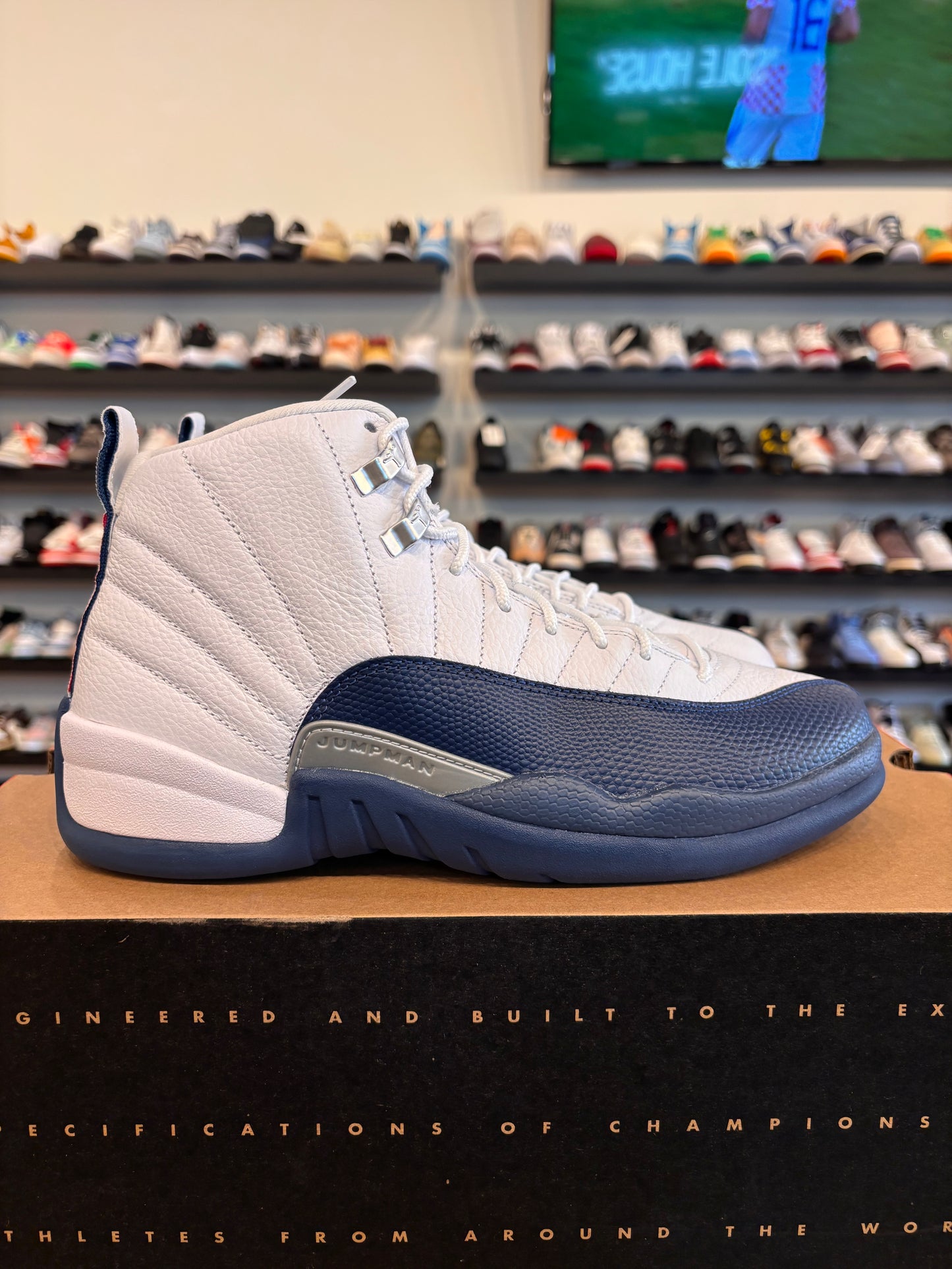 Jordan 12 French Blue Size 8.5 Brand New