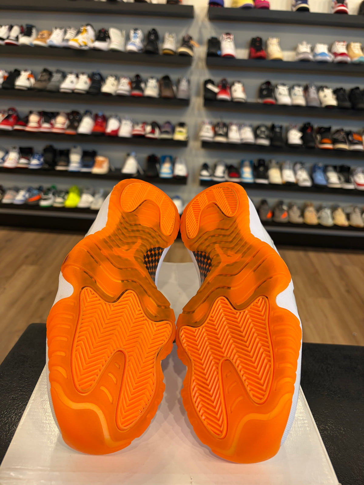 Jordan 11 Low Citrus Size 8.5 (10W) Pre-Owned