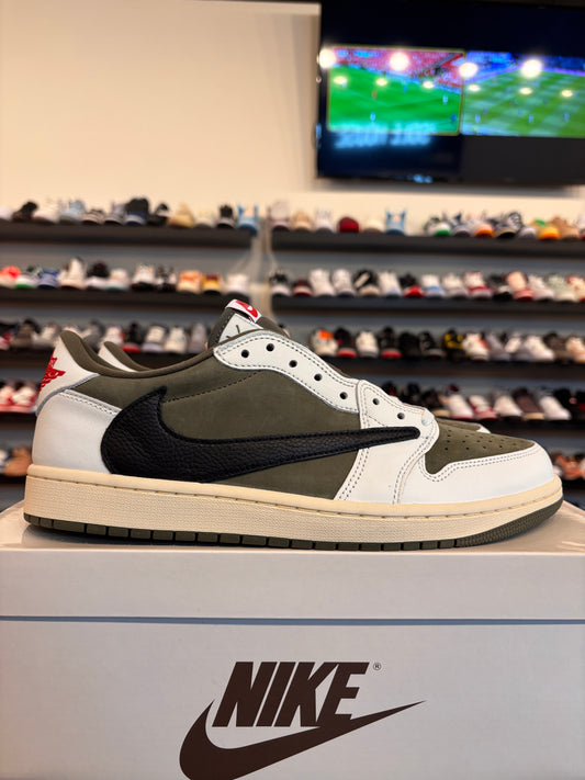 Jordan 1 Low Travis Scott Medium Olive Size 11 Brand New