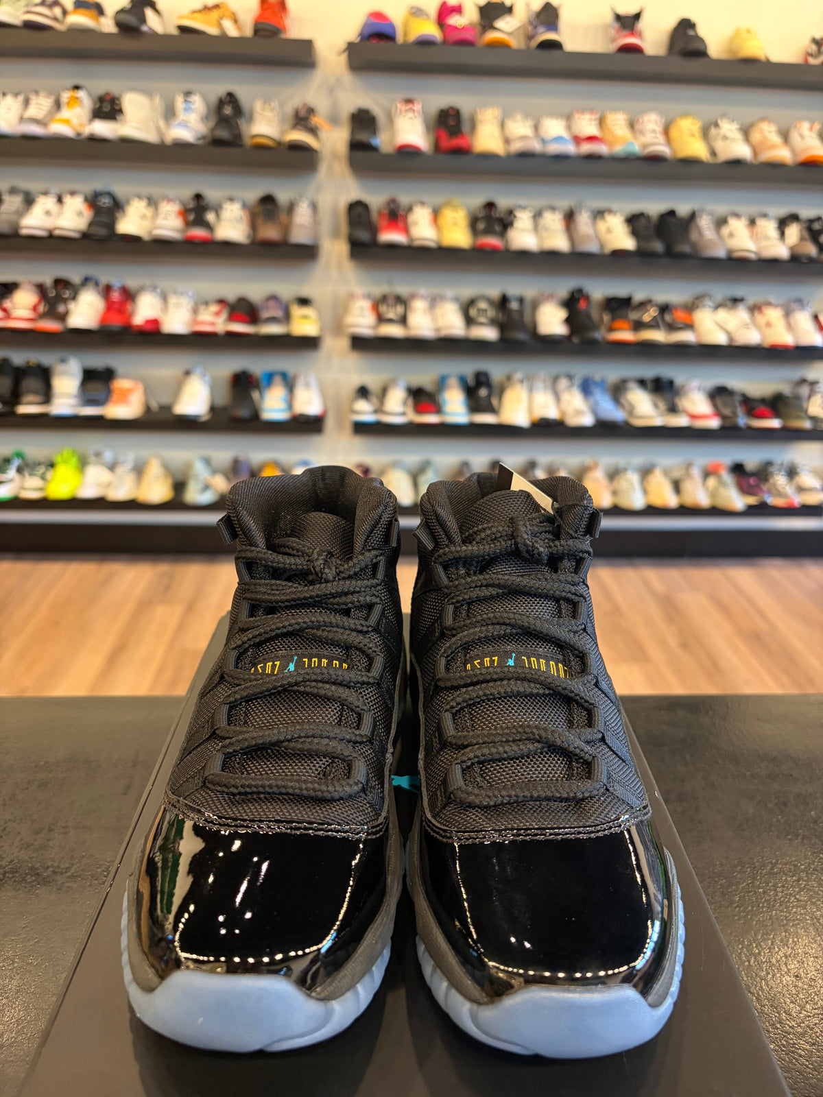 Jordan 11 Gamma 2025 Size 5.5Y (7W) Brand New