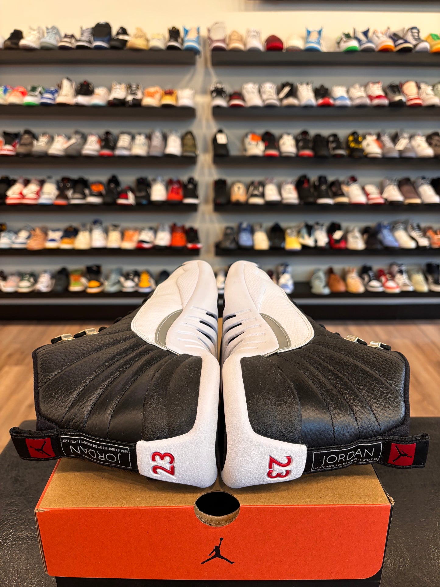 Jordan 12 Playoff Size 9.5 Pre-Owned
