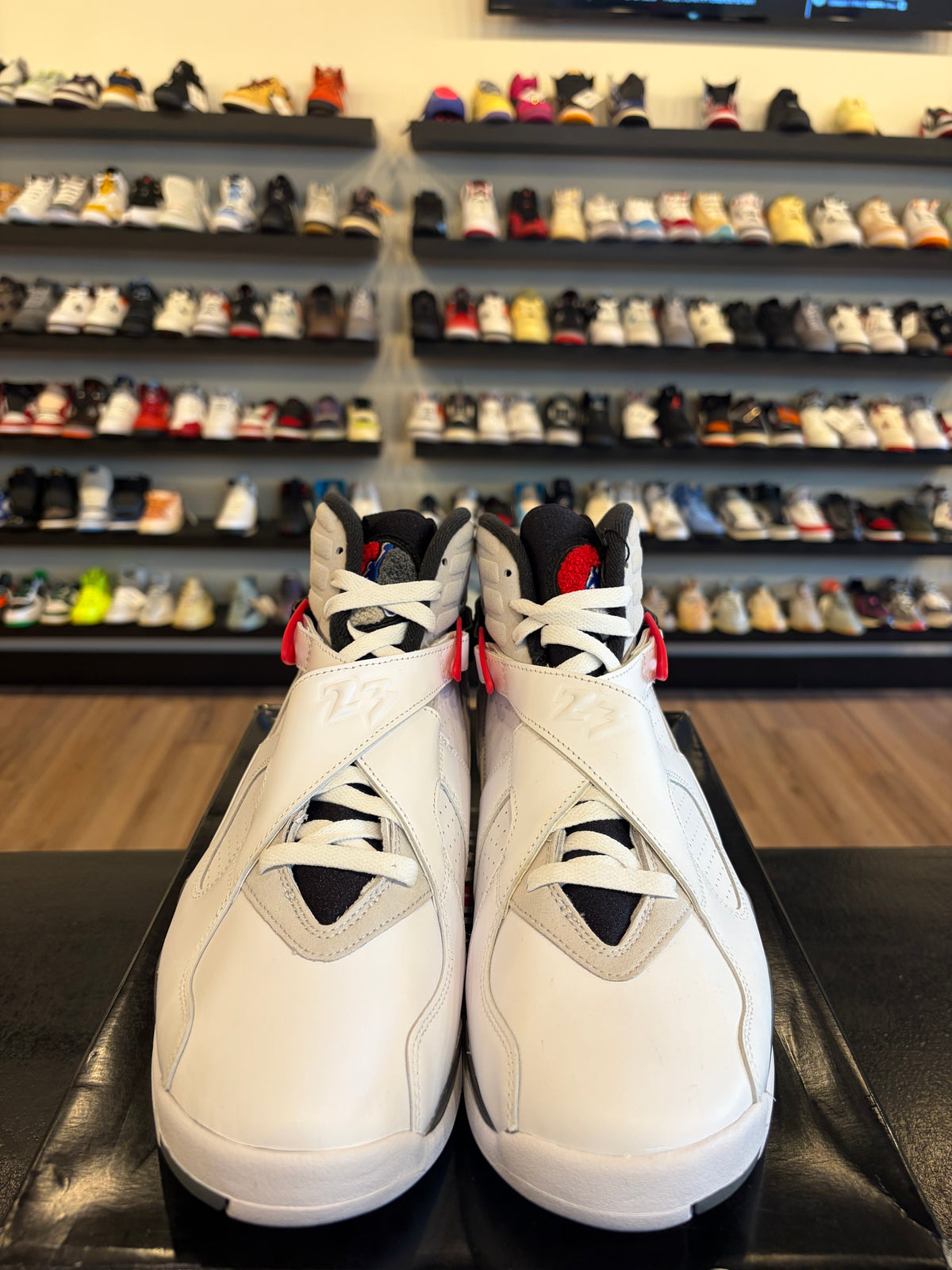 Jordan 8 Bugs Bunny 2025 Size 12 Brand New