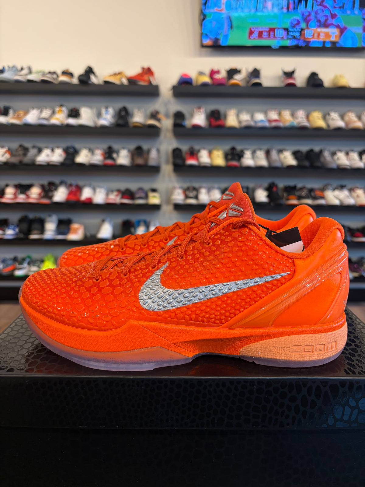 Nike Kobe 6 Protro Total Orange Size 10.5 Brand New