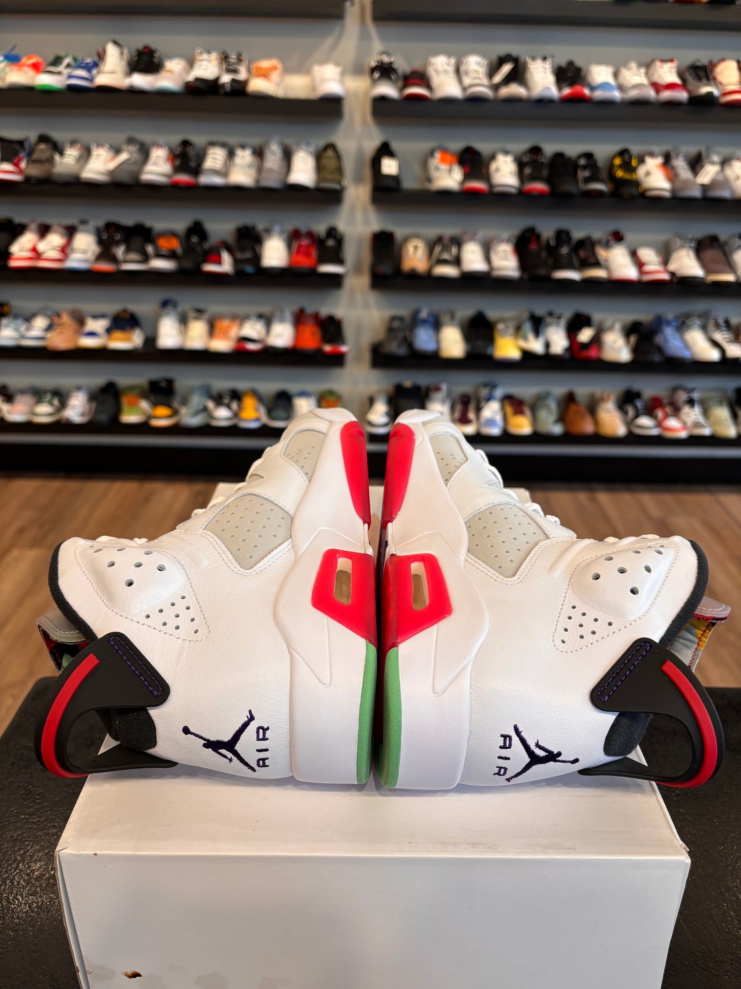 Jordan 6 Hare Size 8 Pre-Owned