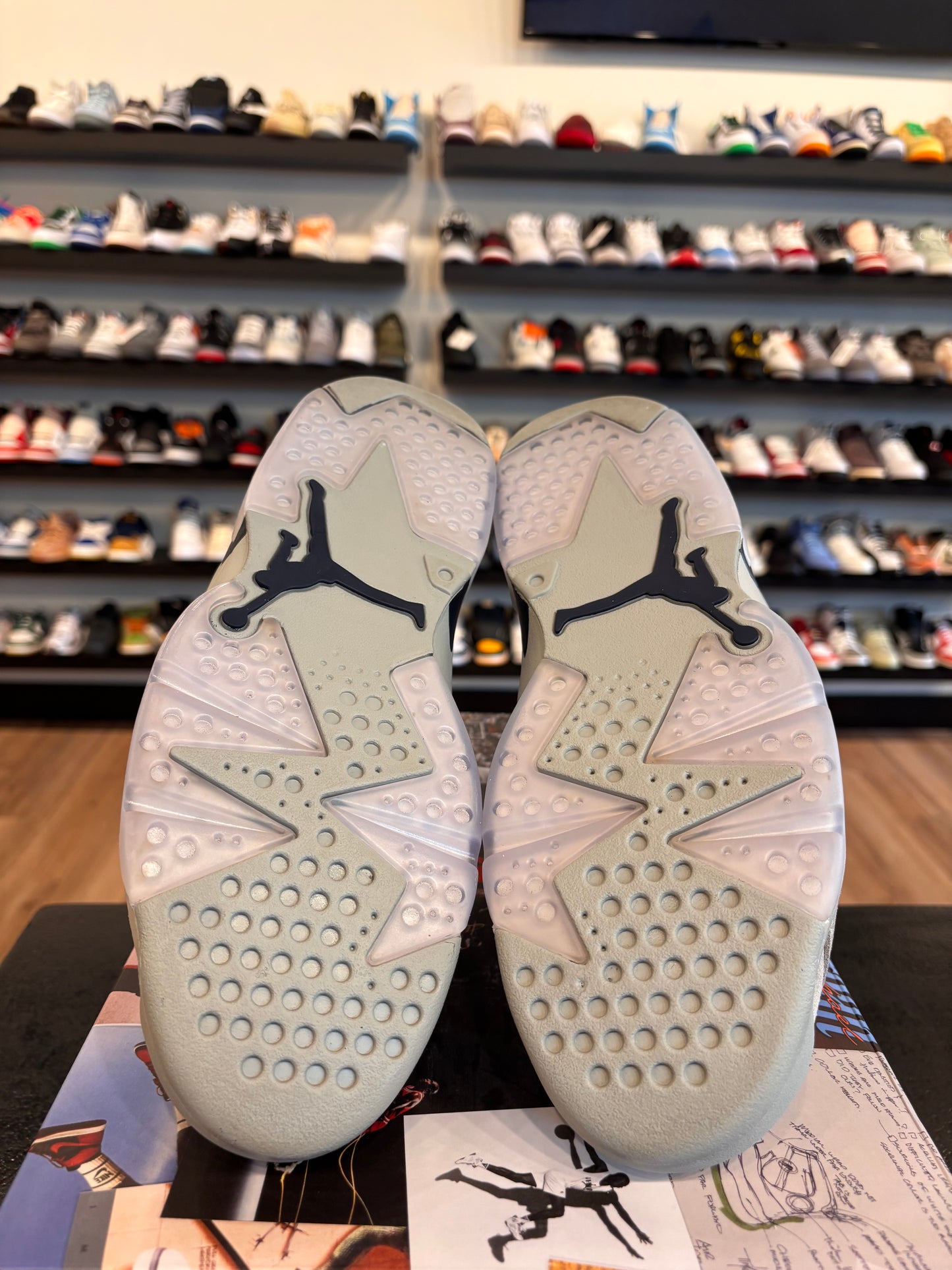 Jordan 6 Georgetown Size 9.5 Pre-Owned