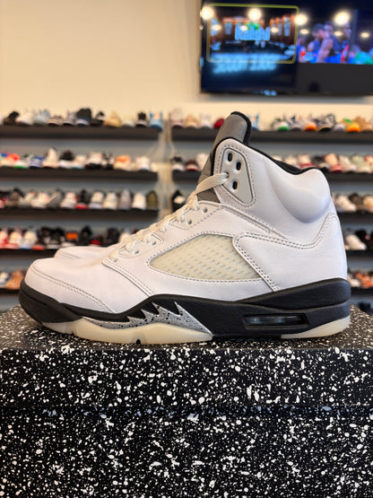 Jordan 5 Reverse Metallic Size 8 Pre-Owned
