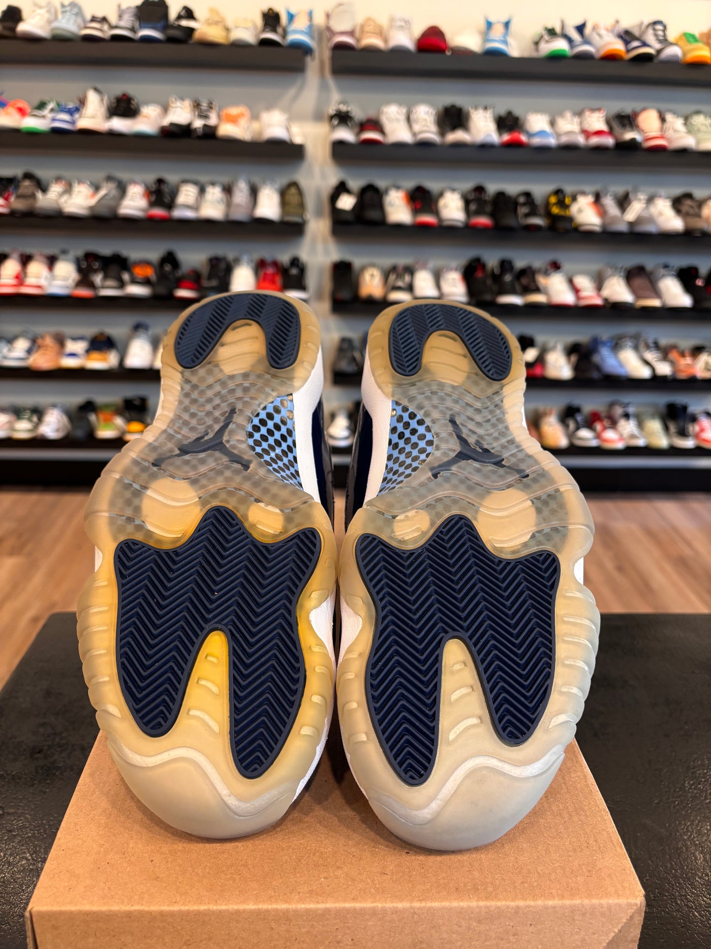 Jordan 11 Win Like 96 Size 12 Pre-Owned (No Box)