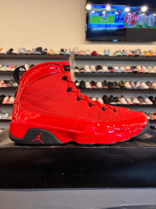 Jordan 9 Chile Red Size 13 Pre-Owned