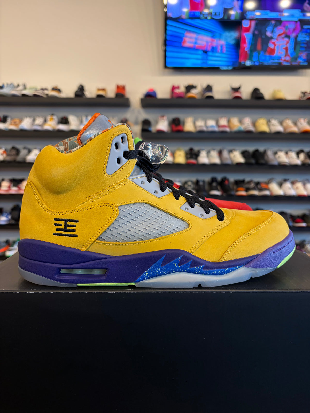 Jordan 5 What The Size 10.5 Brand New