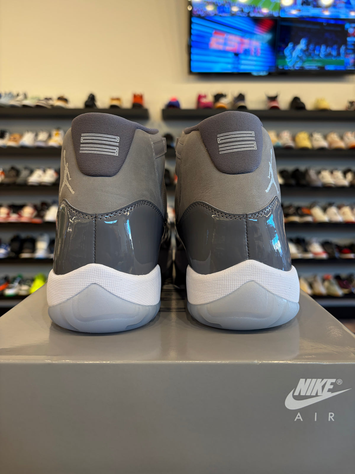 Jordan 11 Cool Grey 2021 Size 10.5 Brand New