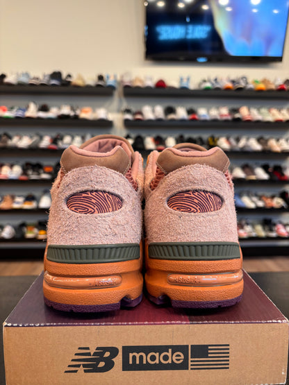 New Balance 990v2 Salehe Bembury Sand Be The Time Size 11 Pre-Owned
