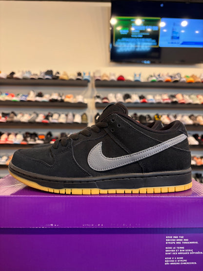 Nike SB Dunk Low Black Fog Size 8 Pre-Owned