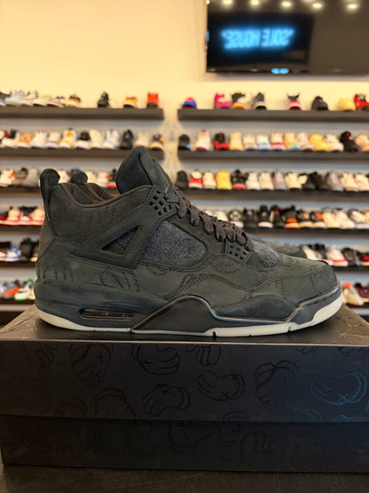 Jordan 4 Kaws Black Size 10 Pre-Owned