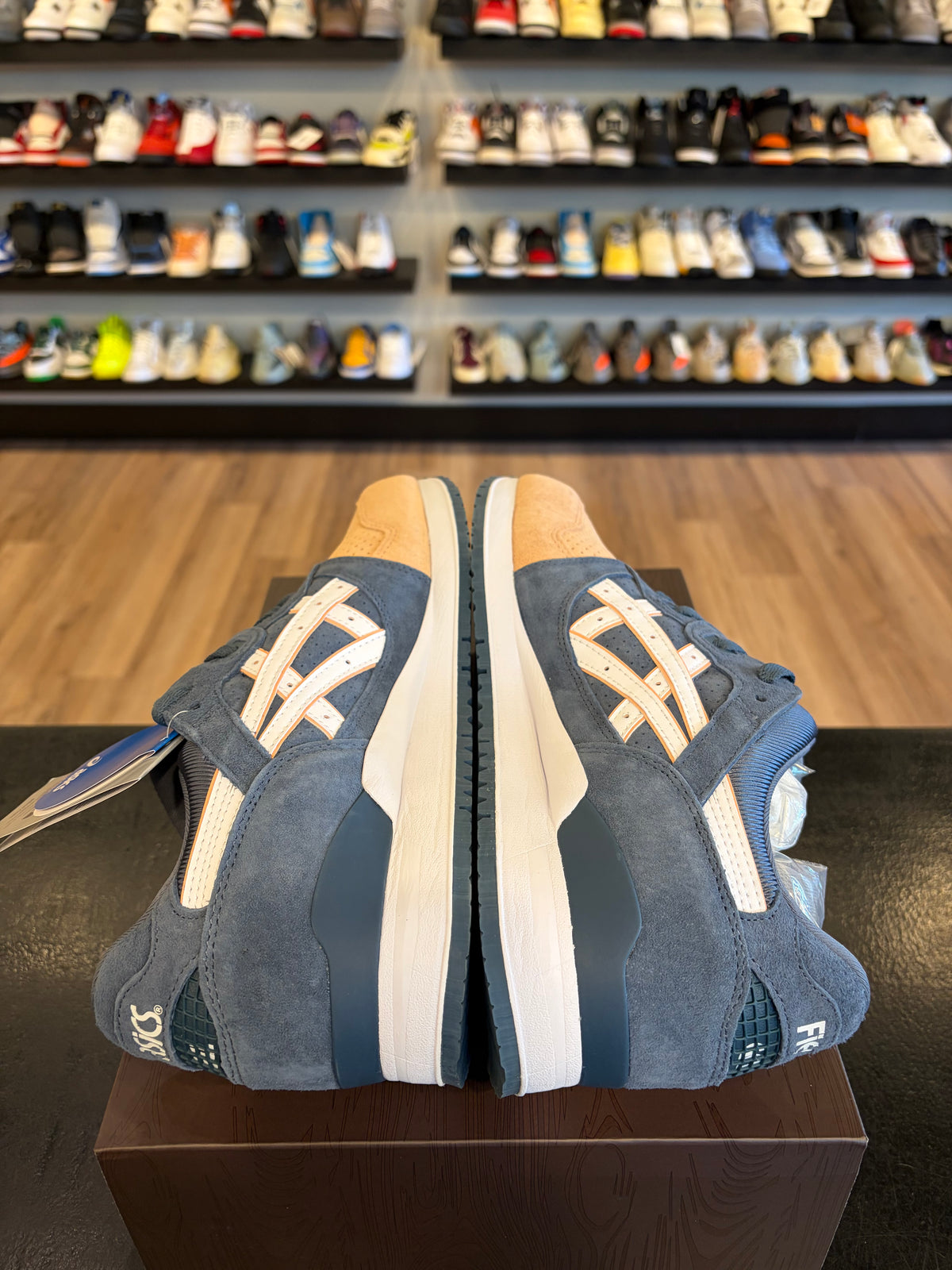 Kith x ASICS Gel Lyte 3 Remastered Salmon Toe (2026) Size 10.5 Brand New