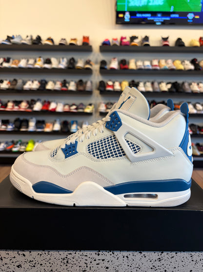 Jordan 4 Military Blue Size 11 Pre-Owned