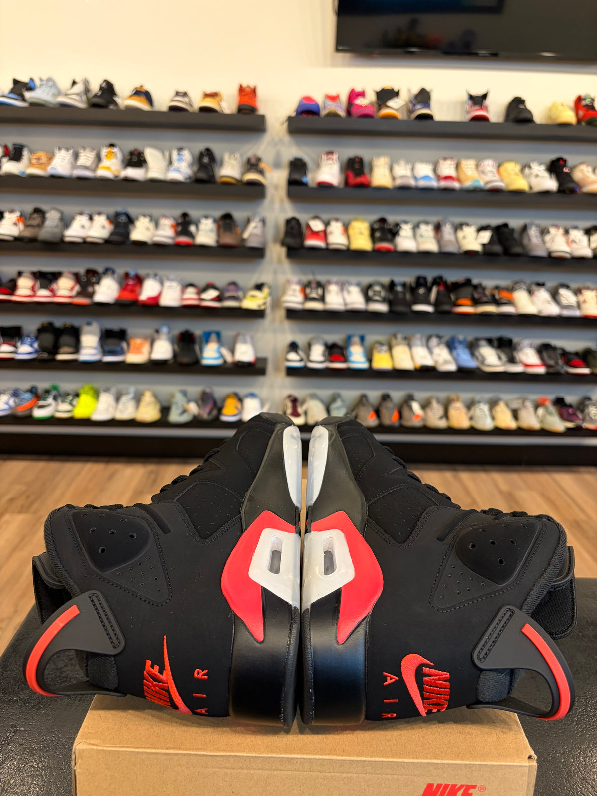 Jordan 6 Infrared Salesman Size 10.5 Pre-Owned
