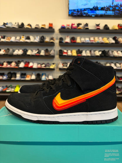 Nike SB Dunk High Truck It Size 11.5 Pre-Owned