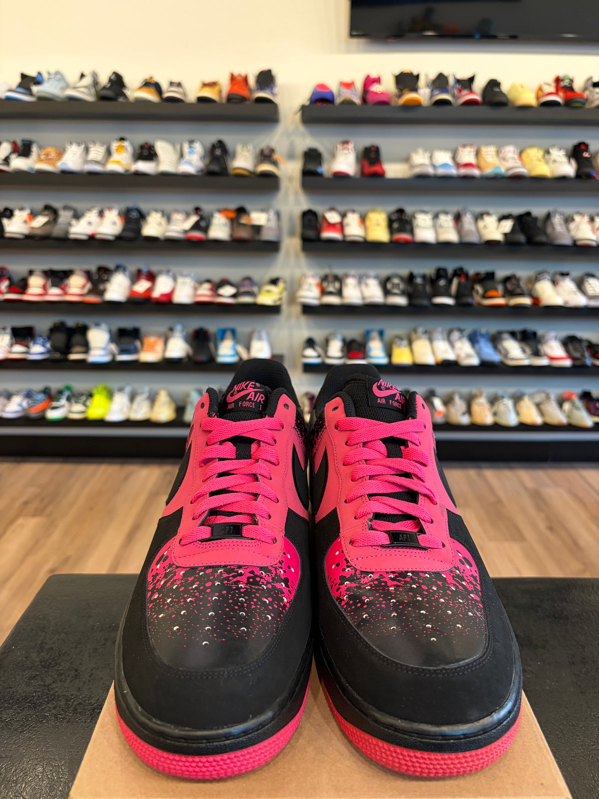 Nike Air Force 1 Low Pink Splatter Size 13 Pre-Owned (No Box)