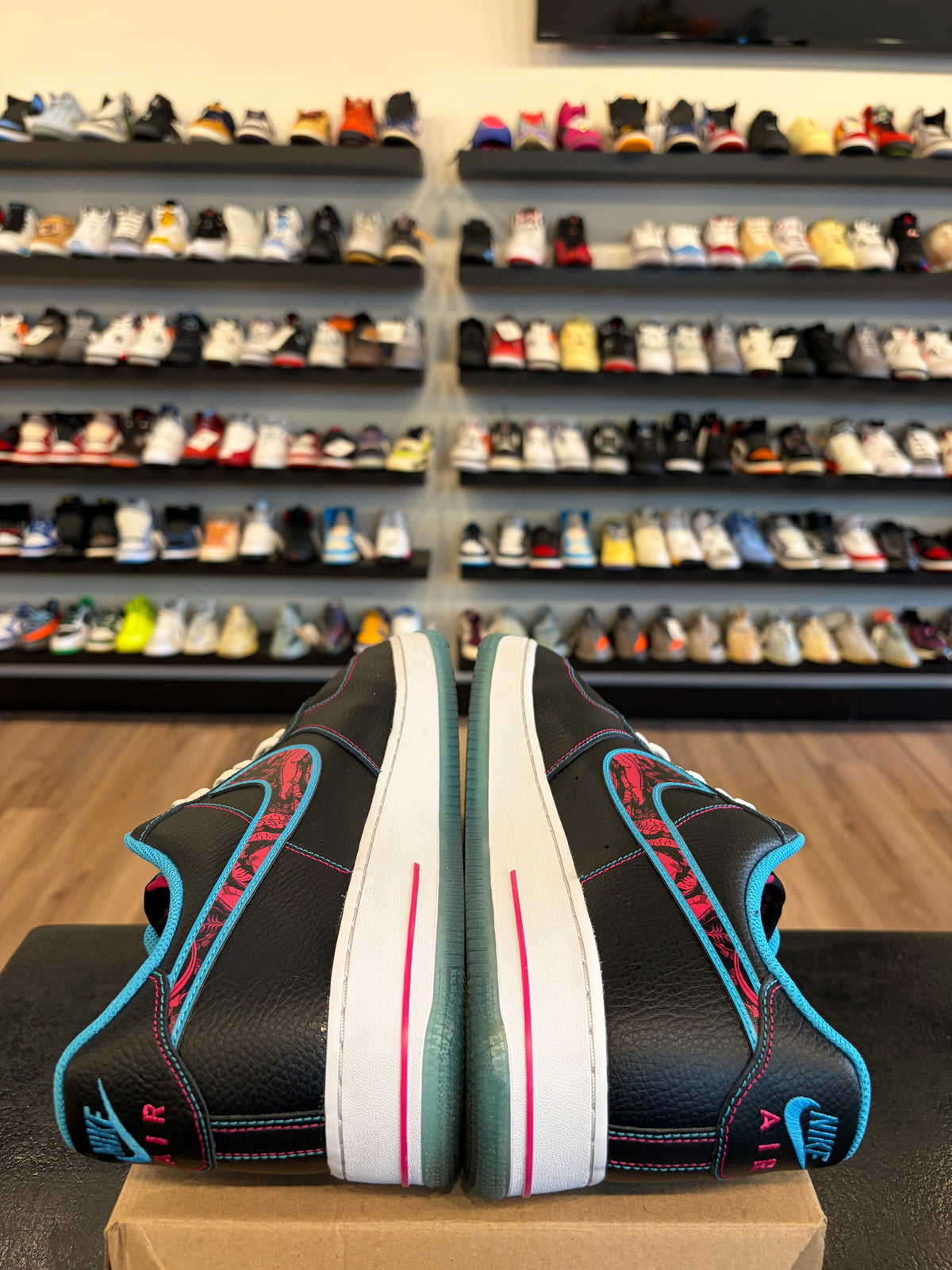 Nike Air Force 1 Low Miami Nights Size 11.5 Pre-Owned (No Box)