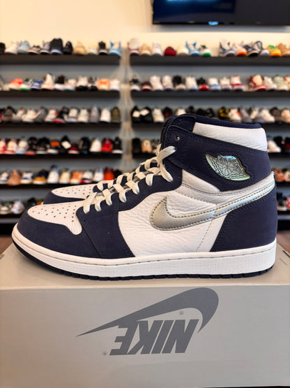 Jordan 1 Midnight Navy Size 10.5 Pre-Owned (Half Box)