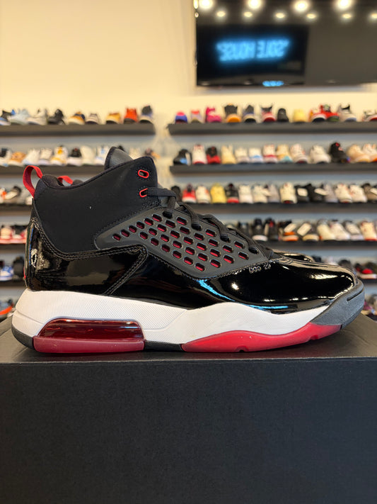 Jordan Maxin 200 Size 12 Brand New